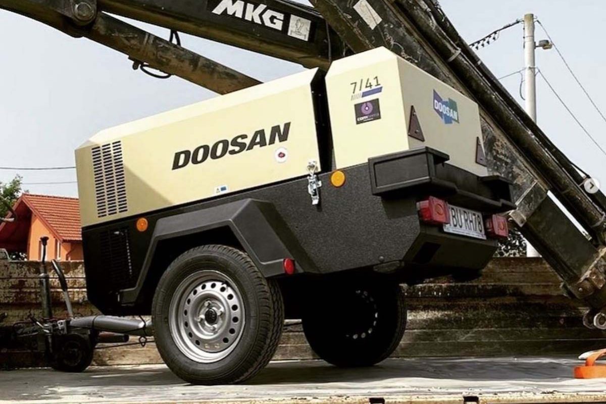 Kompresor Doosan 7-41 Comterra