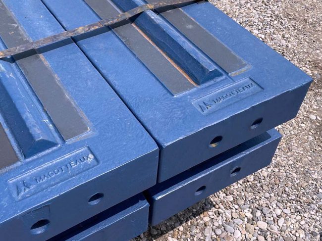 Udarne-grede za drobilicu-Metso-martenzit-celik-3